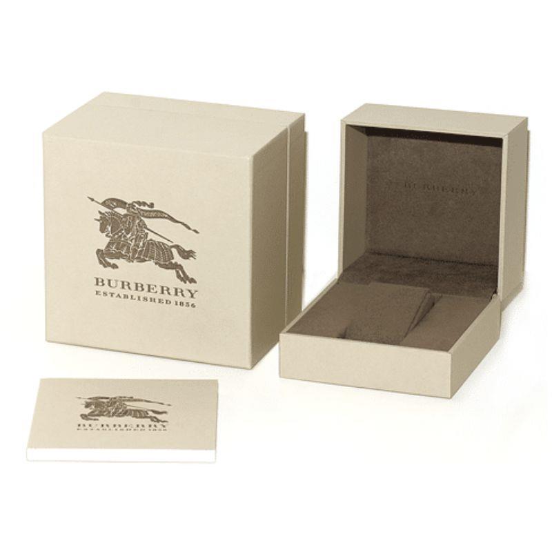 Burberry BU9000 Silbernes Zifferblatt  Edelstahl Unisex Uhr Burberry BU9000 Silbernes Zifferblatt  Edelstahl Unisex Uhr